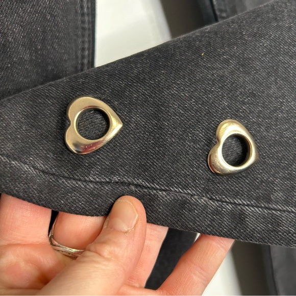 Zara Metal Heart Grommets Ankle Grazer Mid Rise Jeans Raw Hem Black Distressed 2 - Picture 14 of 16